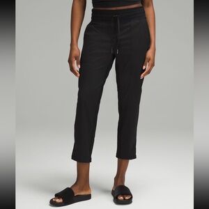 lululemon athletica Dance Studio Cropped Pant Sz 4